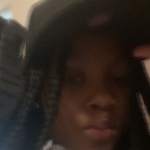 Meet your Posher, S. naiya